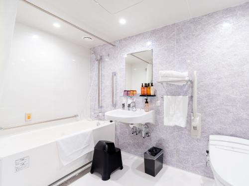 202466057 Hiyori Hotel Osaka Namba Station
