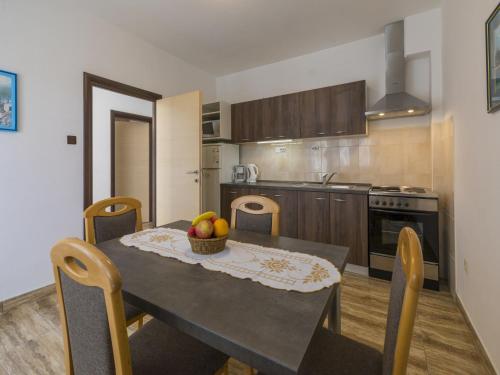 Apartments Theo - image 8
