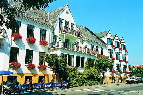 Hotel Wassilioff - main image