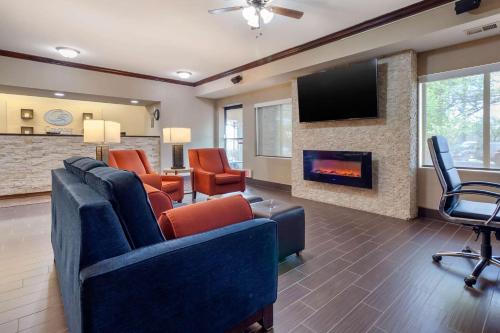 Comfort Suites Council Bluffs