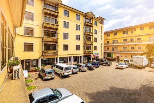 New Safari Hotel - image 2