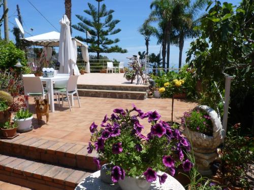  holidaysora Taormina - il giardino di Graziella in Taormina