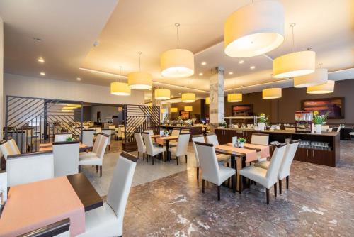 Restauracja, Vestina Wellness & SPA Hotel in Międzyzdroje
