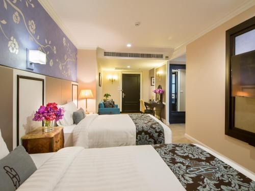 Sara's Hotel – Bangkok, NY