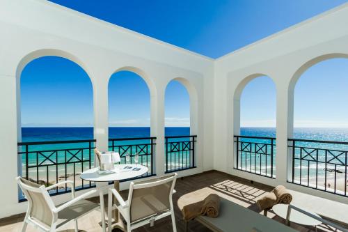 Sensimar Royal Palm Resort y Spa