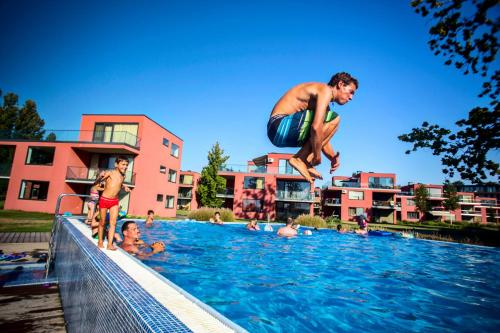 Bavaria Club Apartman – Balatonlelle, AZ