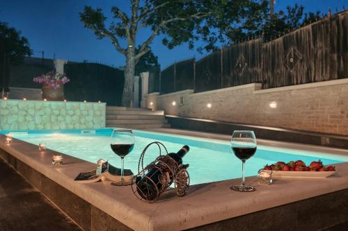  Luxury and modern Villa with a pool in Stari Pazin