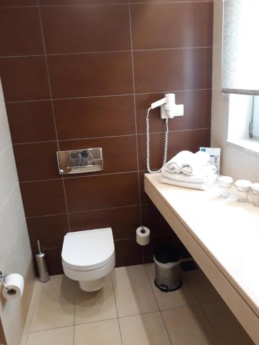 El Greco Hotel - image 7
