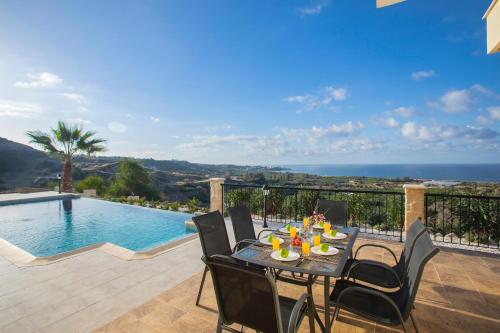 Villa Blue Jadeite, Peyia (photo 8)
