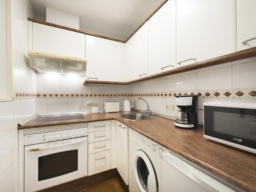 Studio with Sea View in Medina Garden - Puerto Banús - image 9