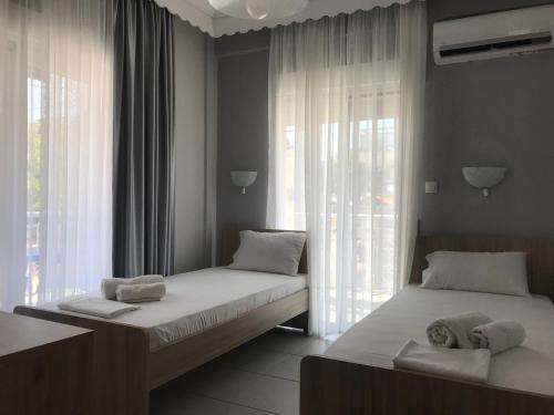  Theodora Villas Flogita beach in Flogita