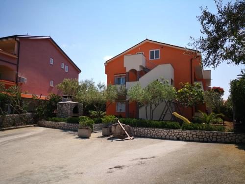  LAVANDA APARTMENTS, Pension in Skunca