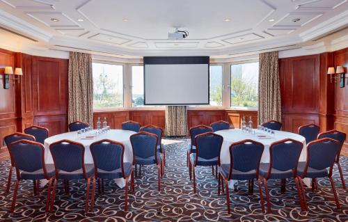 Leonardo Royal Southampton Grand Harbour - image 3