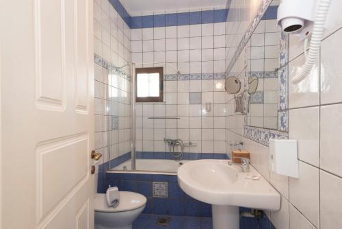 Methoni Beach Hotel - image 6