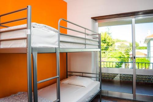 Carcavelos Surf Hostel & Surf Camp - image 7