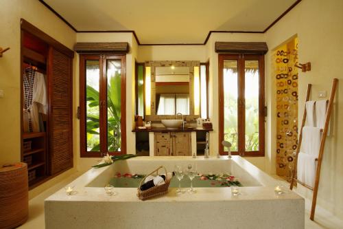 カオラック Bangsak Village Resort-Adults Only 4つ星 ホテル ロビー