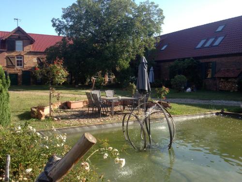 Kert, Pension Kunsthof Dahrenstedt in Stendal