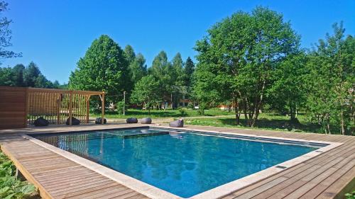 Pihtoviy Bor Hotel - main image