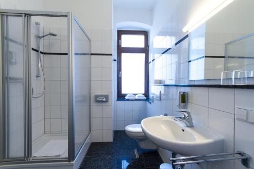 Qube Hotel Bergheim - image 5