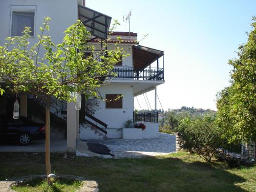  Paschos Rooms in Syvota