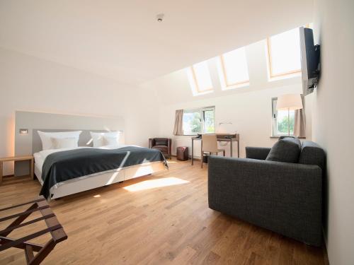 Qube Hotel Bergheim - image 2