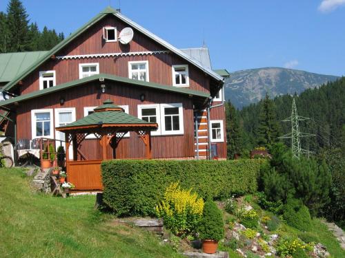 Horsky dum in Pec pod Snezkou