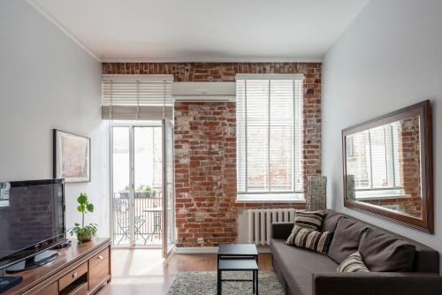 Maironis - Spacious Apartment in the Heart of Kaunas - image 3