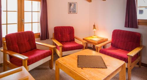 Familienhotel Garni Sporting Room Type - Family Room (2 Adults + 1 Child)