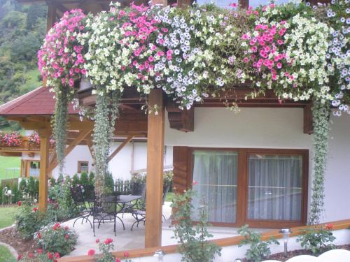 Landhaus Knoflach in Neustift im Stubaital, Österreich