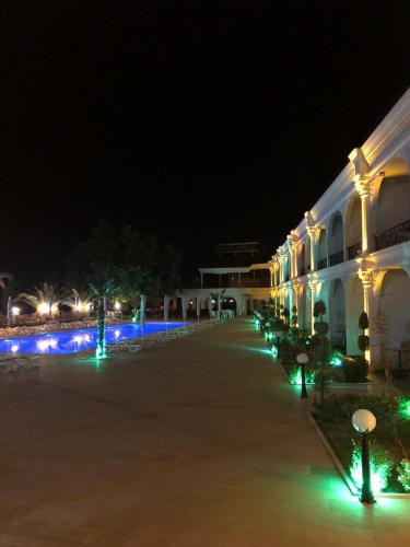 Grand Vuslat Erdek – Erdek, NY