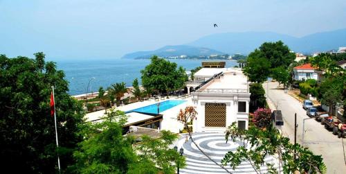 Grand Vuslat Erdek – Erdek, NY