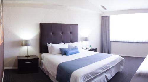 Pueblo Amigo Hotel Plaza y Casino