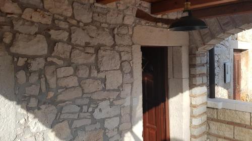 Stone House Istria HRIS 1