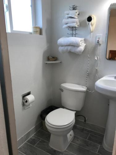 Desert Inn – Mojave, CA
