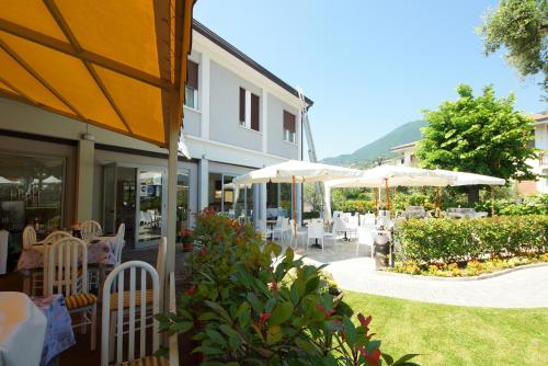 HOTEL LORENA 2