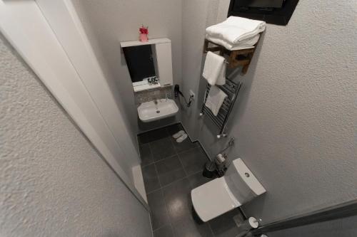 ROYAL TAKSIM SUITES - image 12