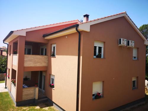  Apartmani Manda, Pension in Omišalj