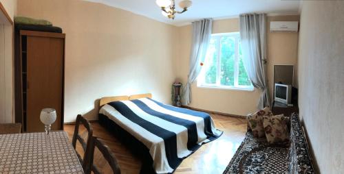 . Apartment on Ardzinba 235