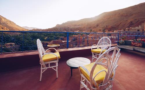 Monkey Fingers House by Fatima mellal 3