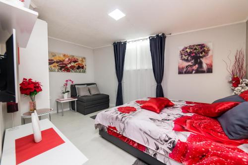 Apartment Romanov - image 2