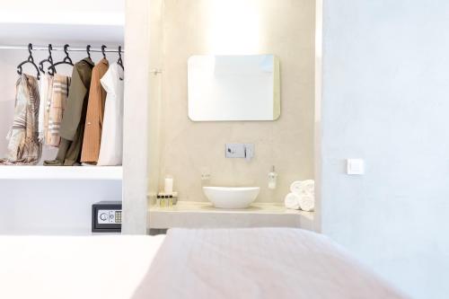 Dreaming View Suites - image 6