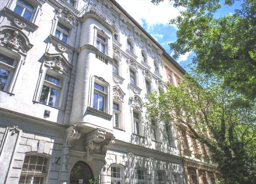 White Rose apartment, Budapest