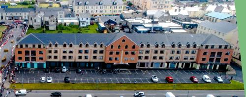 Exterior view, Luxury Penthouse Apartment overlooking Main Beach in Bundoran