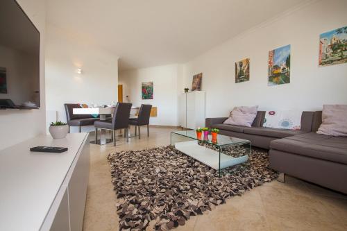  Nice Apartement T1, Ferienwohnung in Lagos