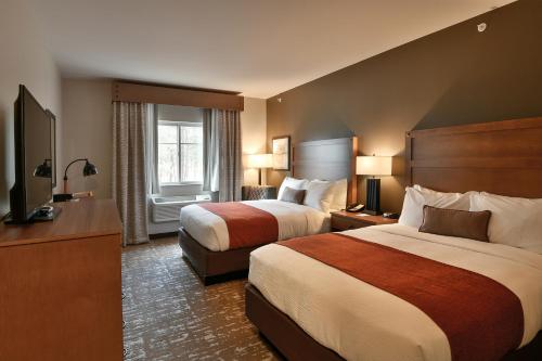 GrandStay Hotel & Suites - image 2