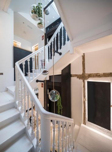 APARTAMENTOS ELEVEN ROOMS - image 12