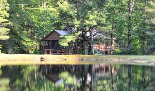 . Rippling Waters Lodge Cabin