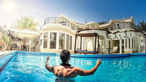 VILA Marakesh only families Heated pool