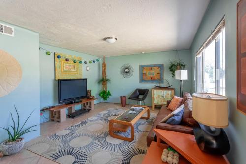 Bright & Sunny Home Near Zion, Hurricane