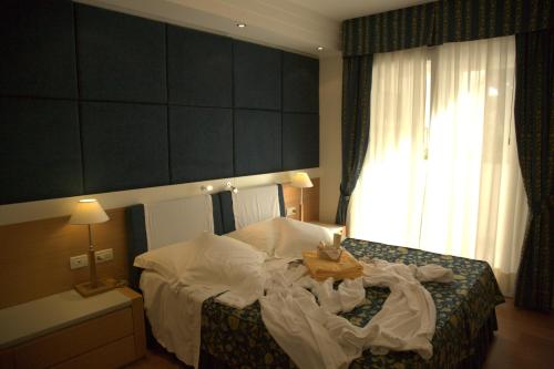 Aparthotel England - image 8